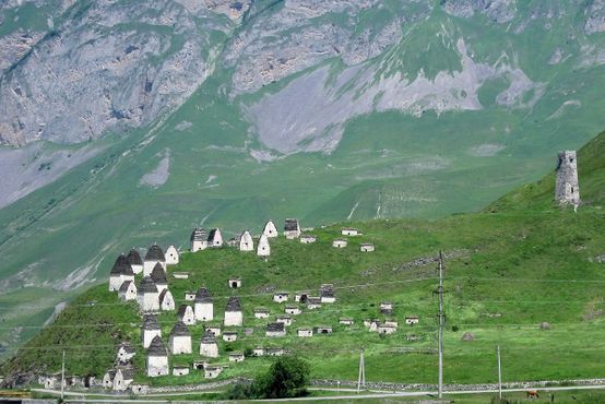 Деревня Даргавс, Город мёртвых в Северной Осетии