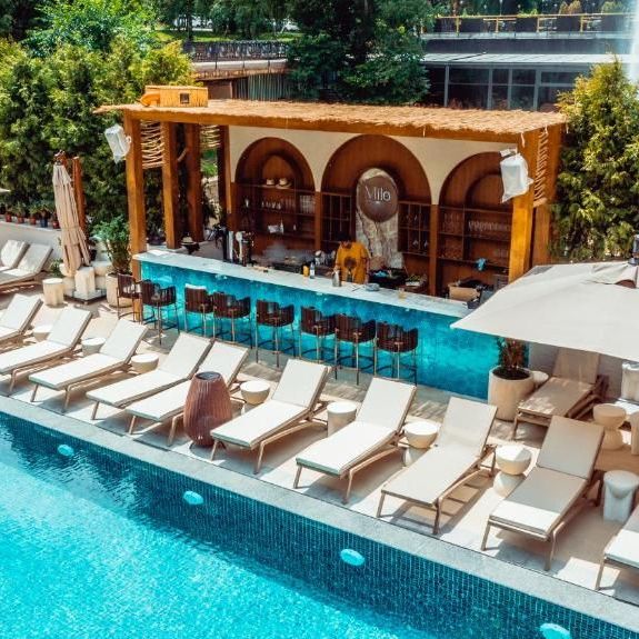 Отели 4*, Отели 5*, Юрты