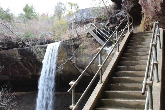 Водопады Броук-Легс